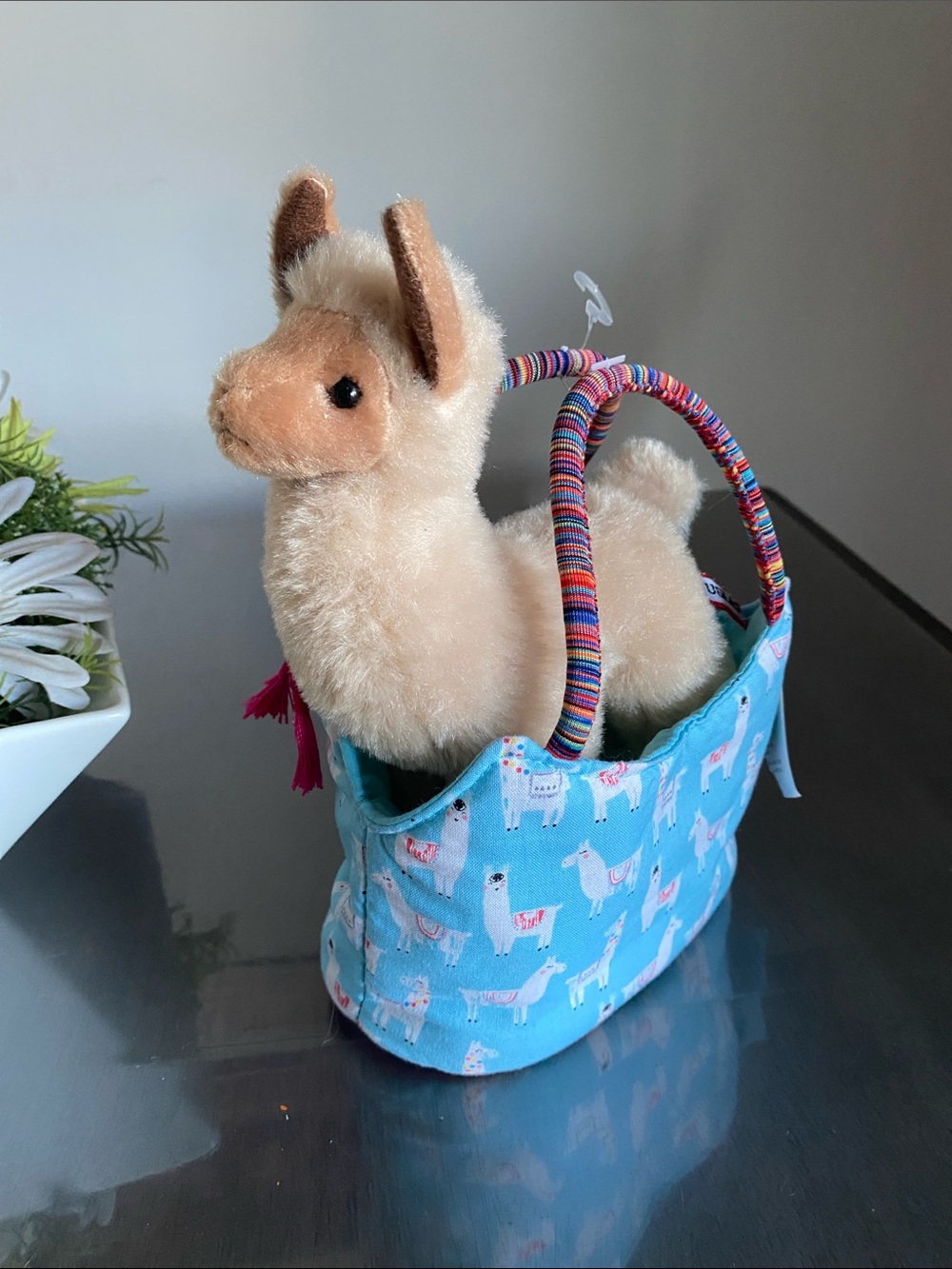 NEW🌈 Douglas Lama Plush Print Purse gifts